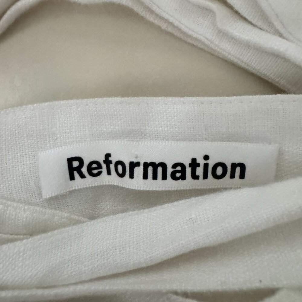 Reformation White Linen Wrap Skirt. Size XL. Like New. - Picture 3 of 4